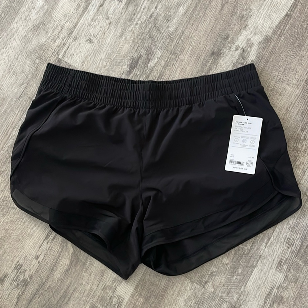 Athleta MESH RACER RUN MID RISE 4 SHORT